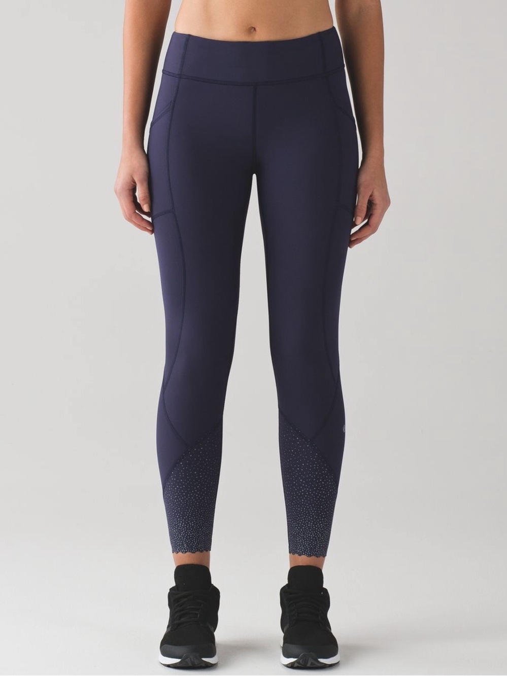 Lululemon RARE Tight Stuff Capri-Style Leggings in Deep Indigo - SIZE 2